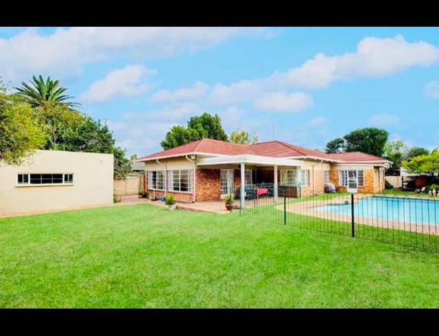 1 BEDROOM PROPERTY TO RENT IN PARKDENE